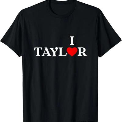 Tech Staff Crew Help Desk IT Assistant Computer IT Support T-Shirt