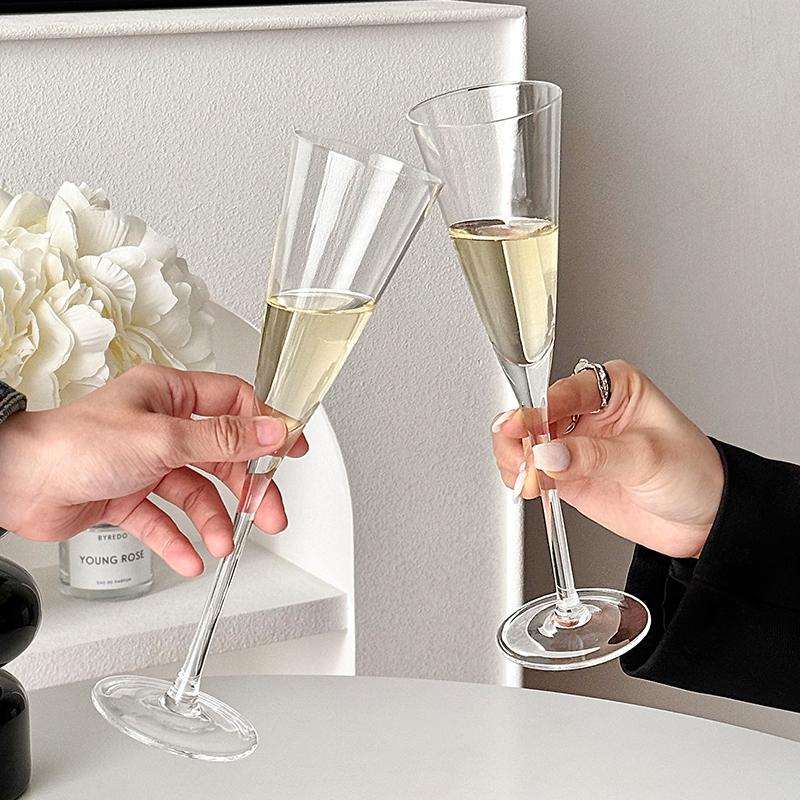 French Romantic Ceremonial Champagne Glasses And Wine Glasses High-end Crystal Glass Pair Stemmed Glasses Red Wine Glasses