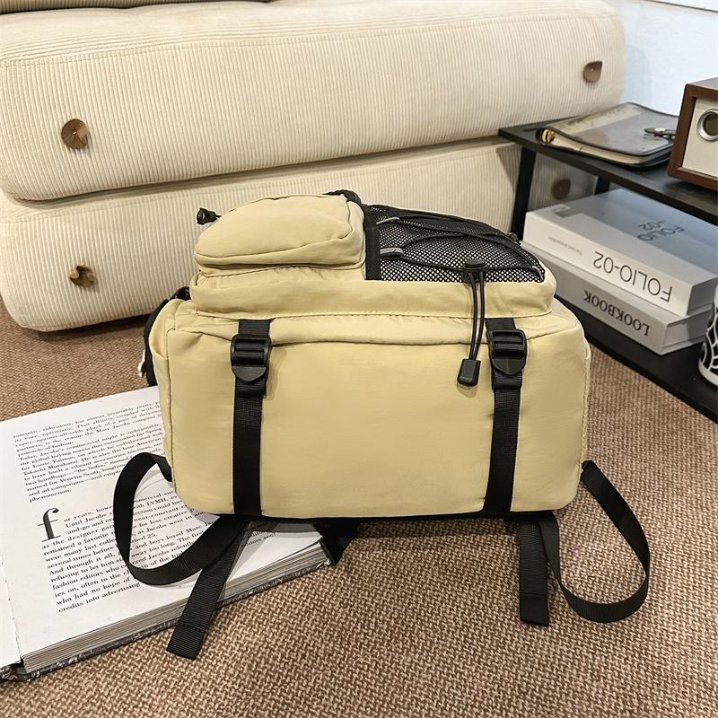 Fashion Backpack for Men & Women – Large Capacity School Bag with Multiple Pockets & Water Bottle Holder – Perfect for Daily Use