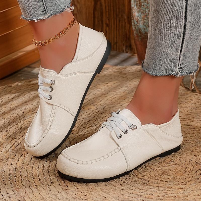 Spring New Outdoor Flat Slip-On Casual Shoes – Large-Size Comfortable Women's Footwear