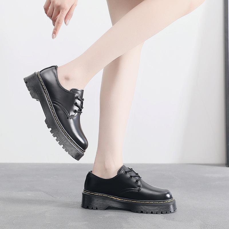 Thick-soled Hole Martin Shoes Women's Low-top Leather Round Head Casual Student Muffin Bottom Short Boots Women