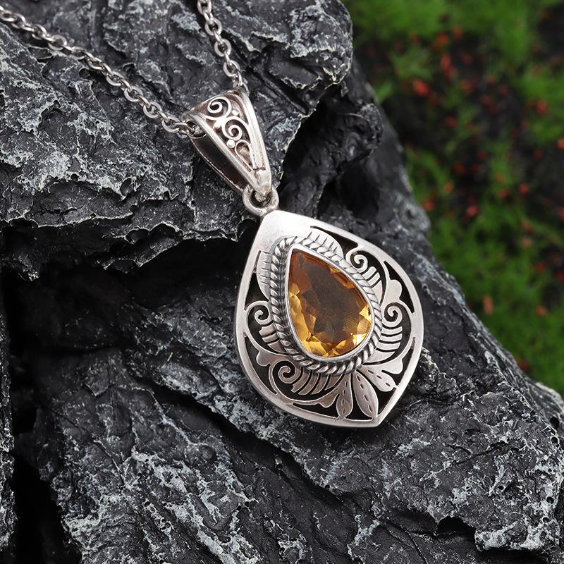 Water Droplet Shaped Hollow Carved Pendant Necklace, Inlaid with Zircon Retro Fashion Accessories Gift