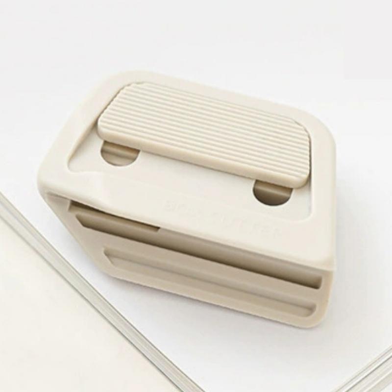 New Magnetic Box Cutter Automatic Retractable Portable Anti-Stick Safety Knife for Opening Packages Express Parcel Crafts Cutter