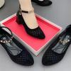 Frauen Schuhe: Absätze, Schuhe mit weicher Sohle, Sandalen, Dicke Absätze, Schlichte Schuhe