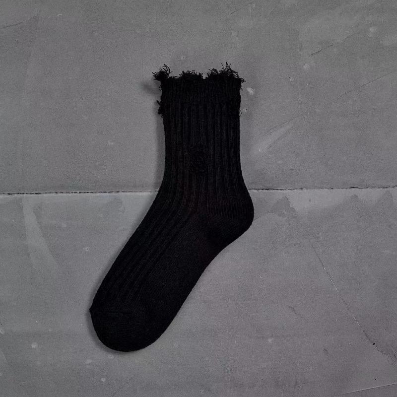 

Рваные носки, Нищенские носки, Женские весенне-летние до середины икры, Белые парные весенне-осенние 1 pair чёрный