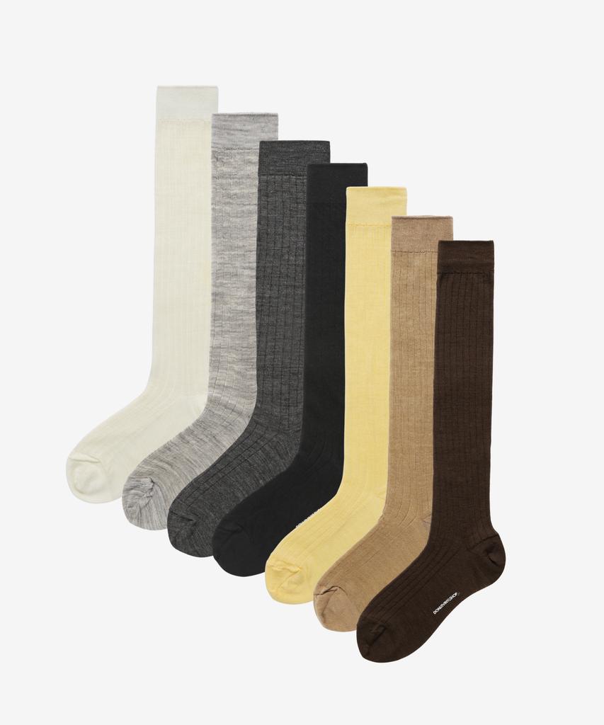 Doneosbainilsyab Light Loose Socks (7Colors)