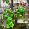 2 Pack Fluorescent Treefrog Farmer Clamps Permanent Rosin Statues For Deck Porch Border Decoration Night Glowing Halloween Accessories