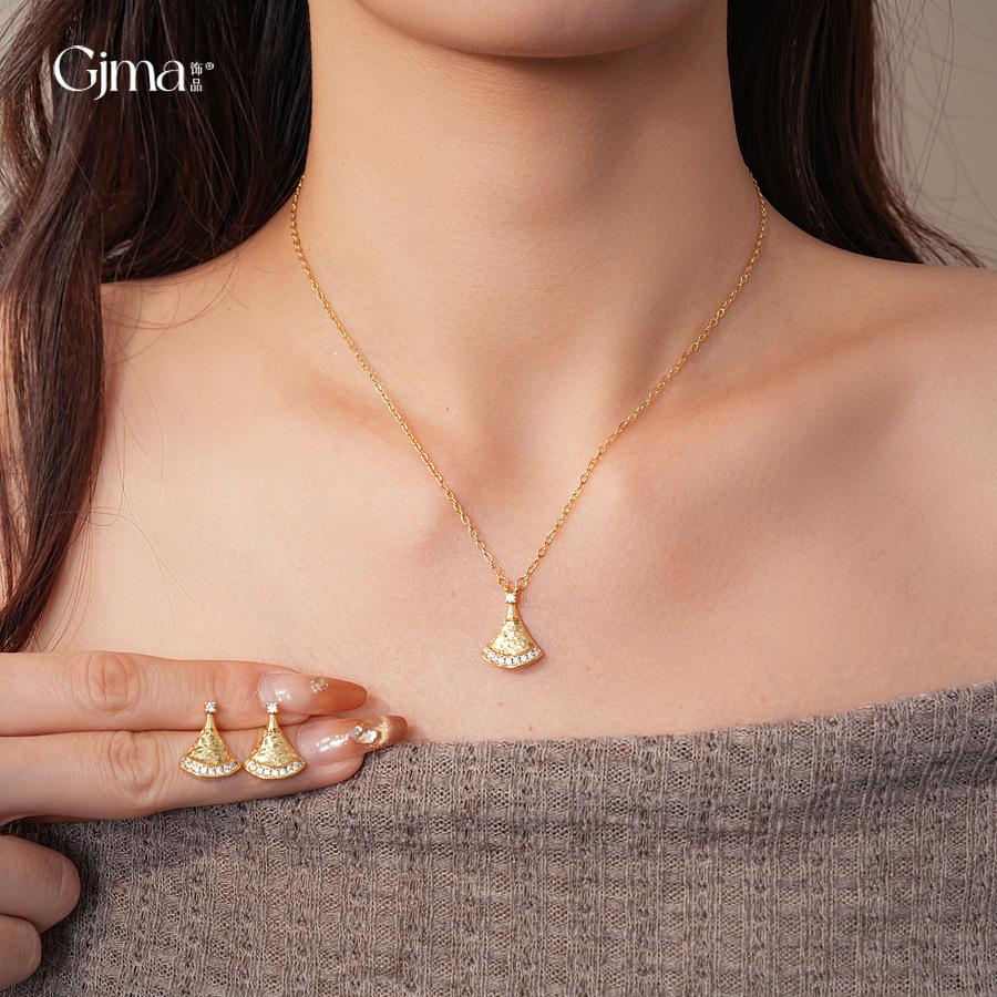 18k real gold electroplated new Chinese zircon geometric fan necklace women's sweater chain necklace