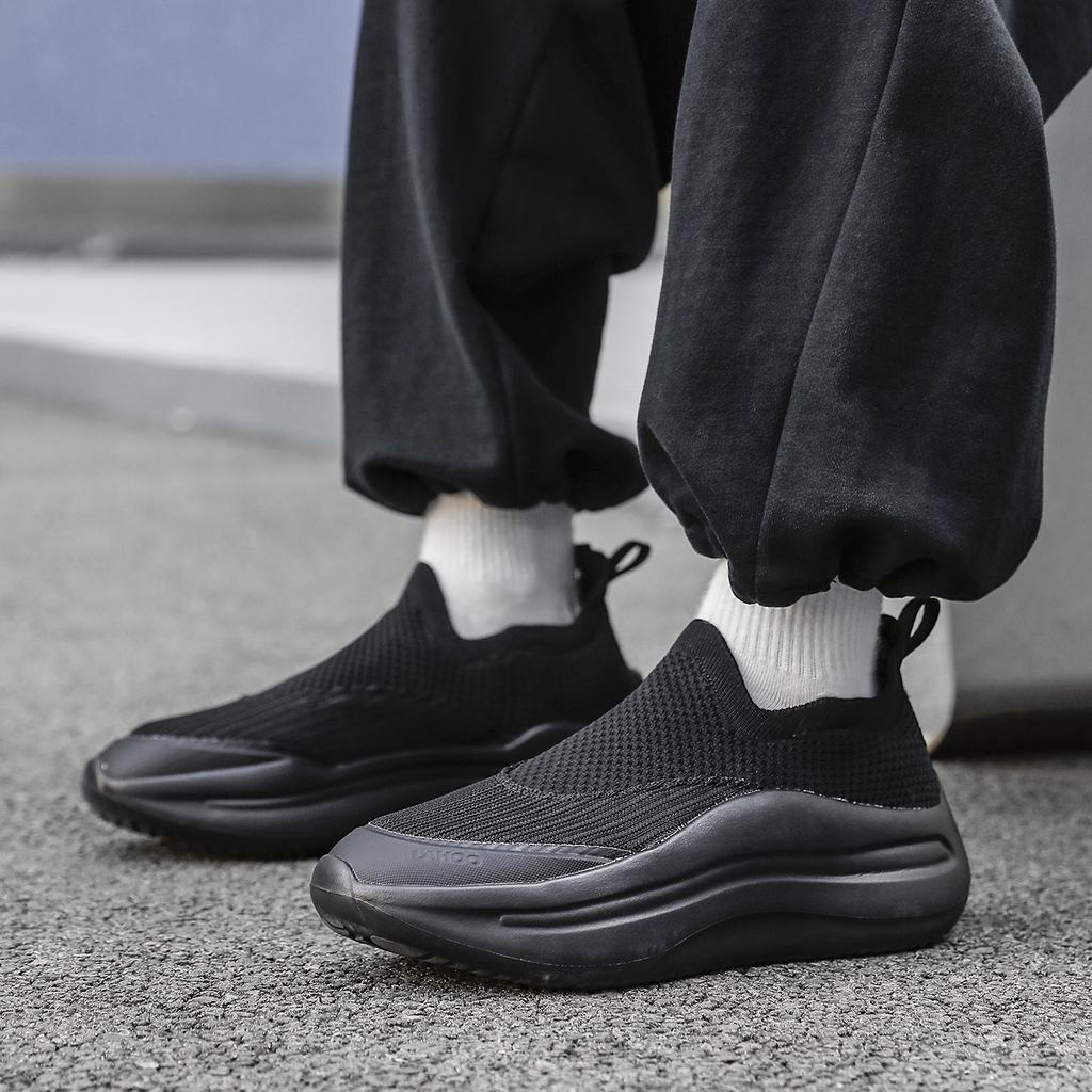 Men's & Women's Casual Running Sneakers Breathable Mesh Slip-on Design Thick Platform Sole Ultra-Lightweight for Gym & Jogging 36-45