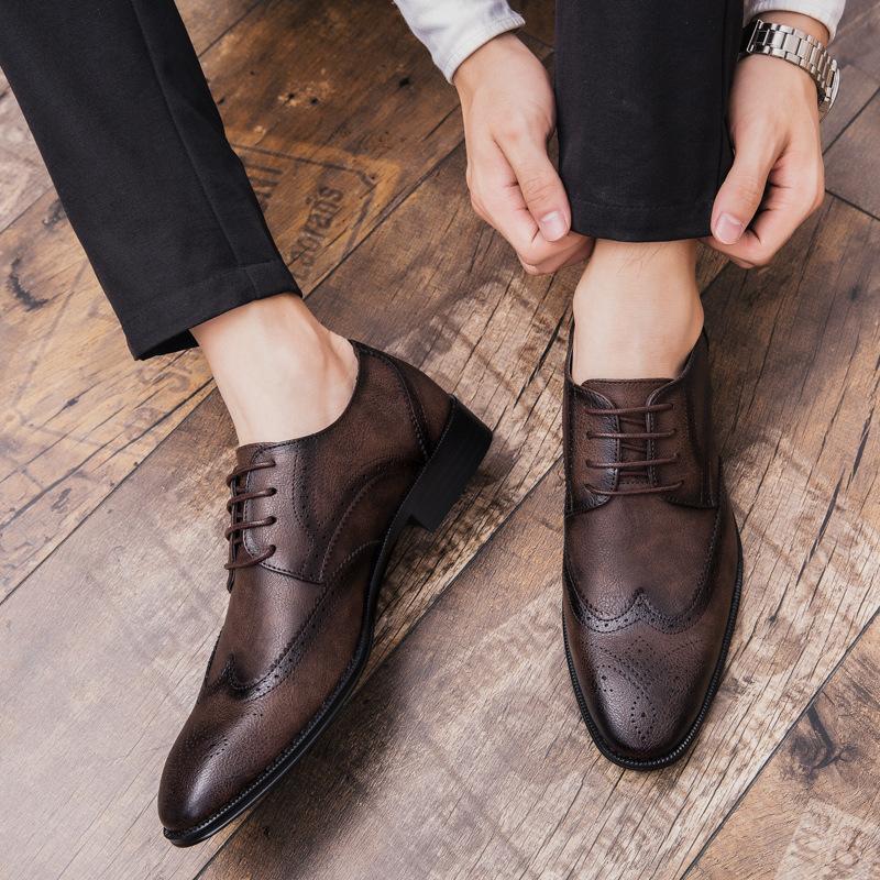 Large Size 2025 Spring Men's Shoes Pointed Leather Shoes British Trend Casual Retro Resistant Leather Shoes