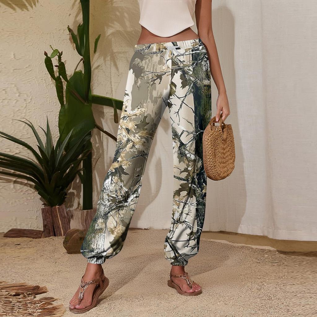 Damen Freizeithose mit Blätterdruck, Jogginghose mit Kordelzug, elastischem Bund und schmal zulaufendem Bein