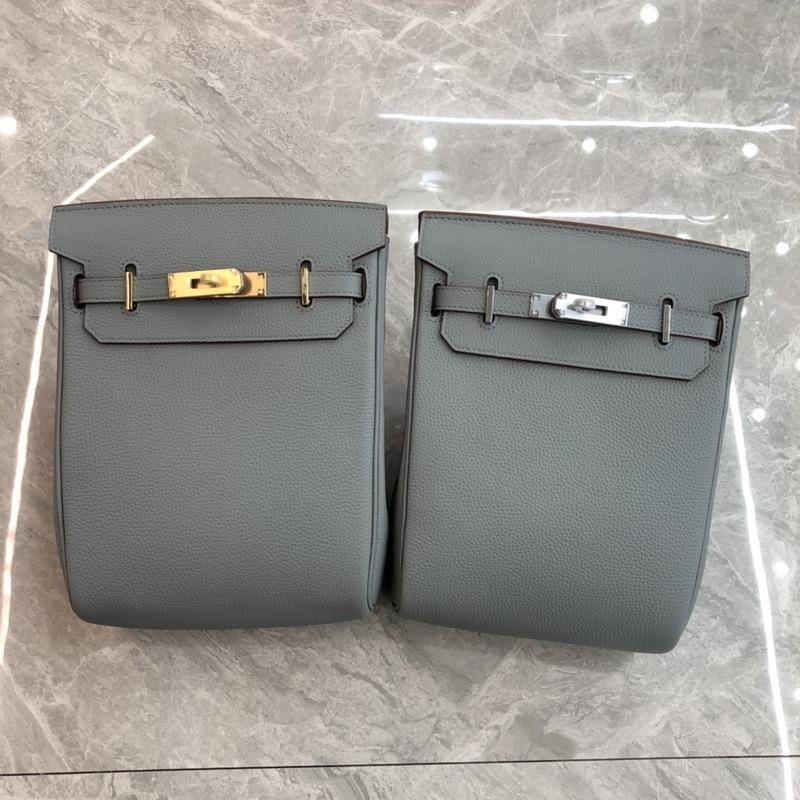 2025 New Leather Gender-neutral Men's and Women's Same First-layer Cowhide Round Lock Hole Breast Bag Single Shoulder  Leather Backpack
