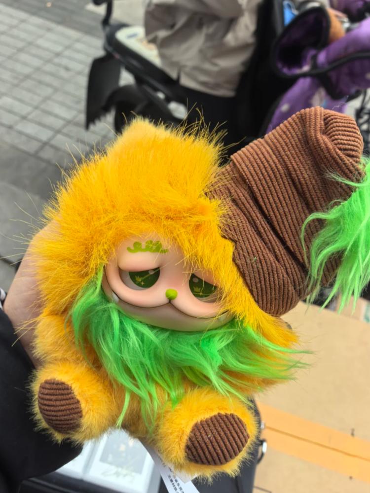New Hot Gismow V2 Forest Friends Series Blind Box Cute Trendy Vinyl Face Doll Action Figures Surprise Bag Mystery Box Toy Gifts