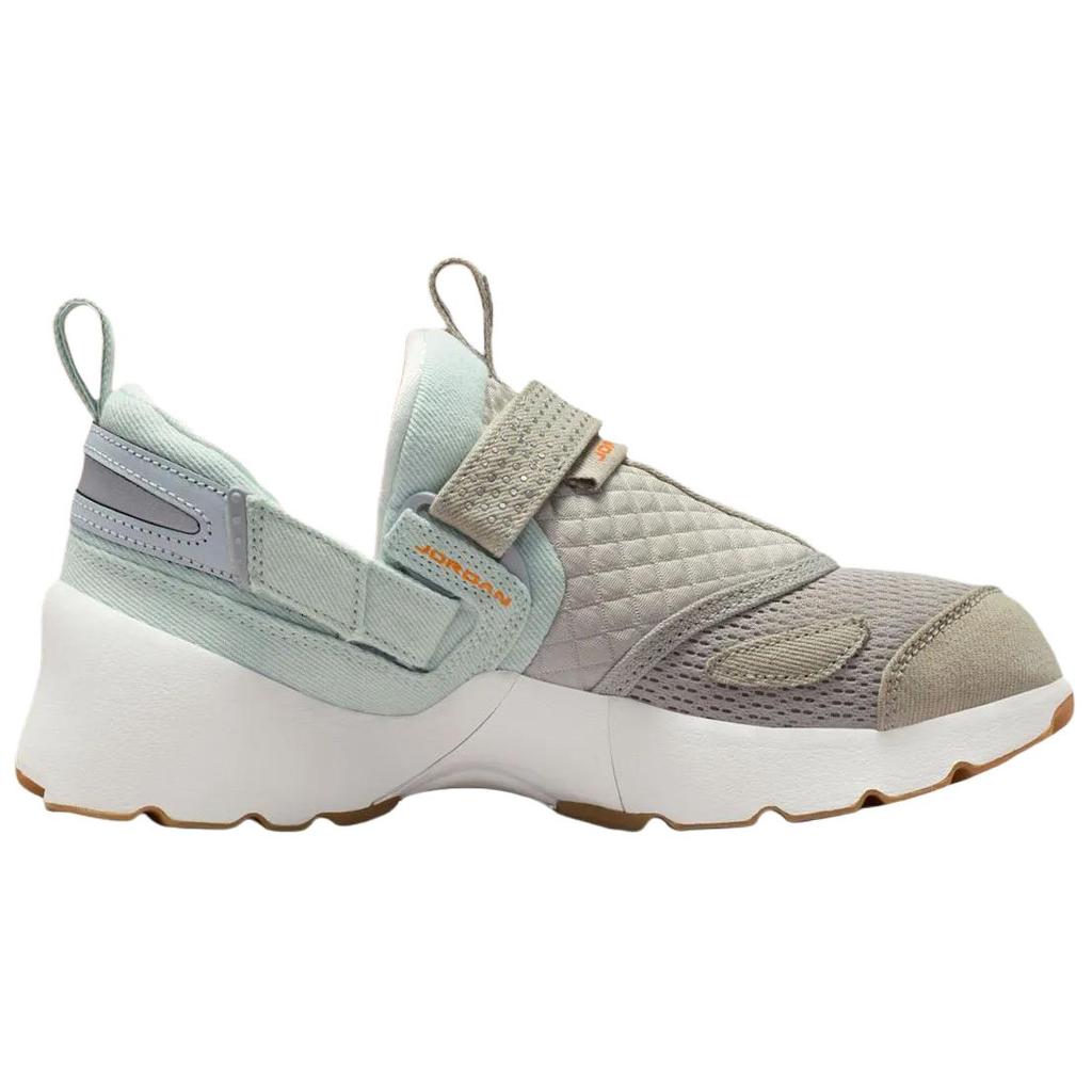 Air Jordan Trunner LX Gum Medium Brown Bright Ceramic Women Sneakers Blue Multi-Color Summit-White IM6661-981