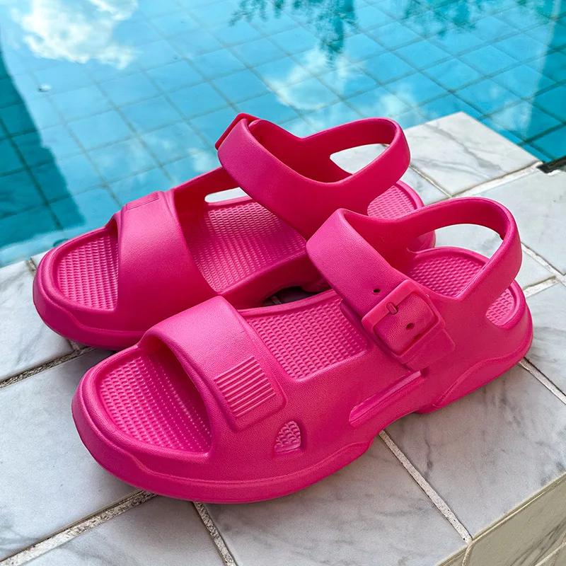 

Весна/Лето 2025 Женские Сандалии Плоские Повседневные Верхняя одежда Удобные Дышащие Домашние Однотонные Сандалии с Пряжкой Женские Модные 40-41 розовый