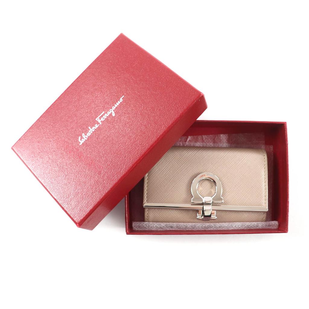 Excellent Porte-clés Salvatore Ferragamo Cuir Doré Champagne Femme 224627 Occasion