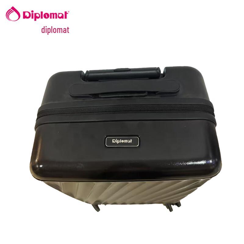 Diplomat HM-61082-1 Hardside Spinner Luggage 20 inch