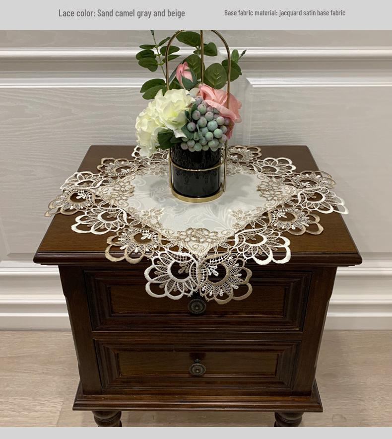 Vintage Französische Spitze Tischdecke: Kleine Couchtischmatte & Teeset-Abdeckung