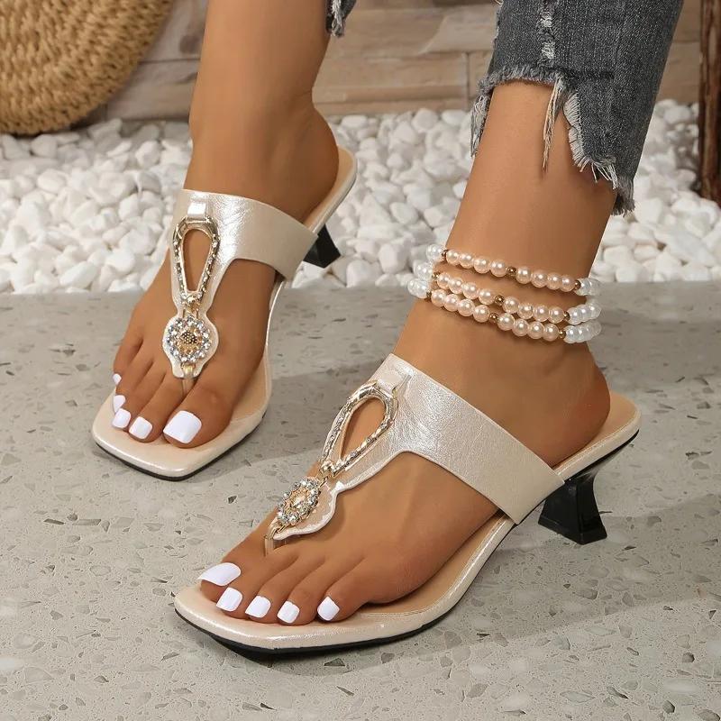 2025 Summer Women's Slippers Crystal Metal Decoration Open Toe Med Heel Thong Sandals Plus Size Versatile Dress Slippers