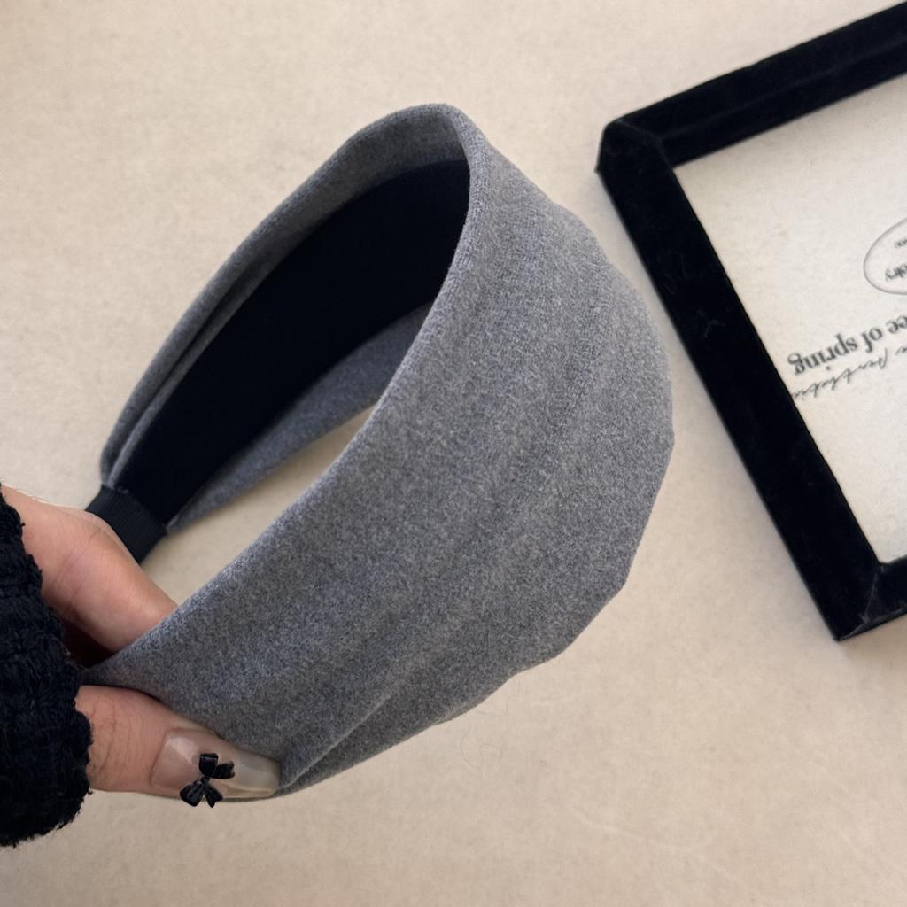 Autumn and Winter Women's Suede Wide Headband High Quality Pressed Hair Headband Multiple Colors Ornament