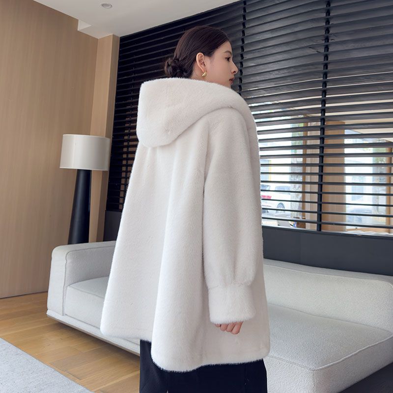 Luxusní dámský zimní norkový kabát s kapucí Bunda z pravé kožešiny Teplé módní svrchní oblečení