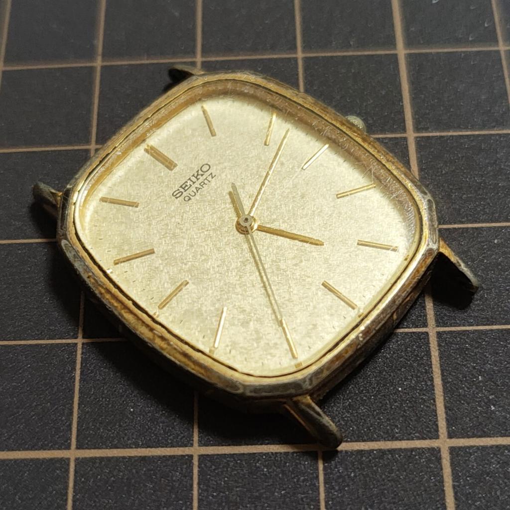 SEIKO Quartz Wristwatch 6030-5640