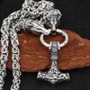 pendant necklace