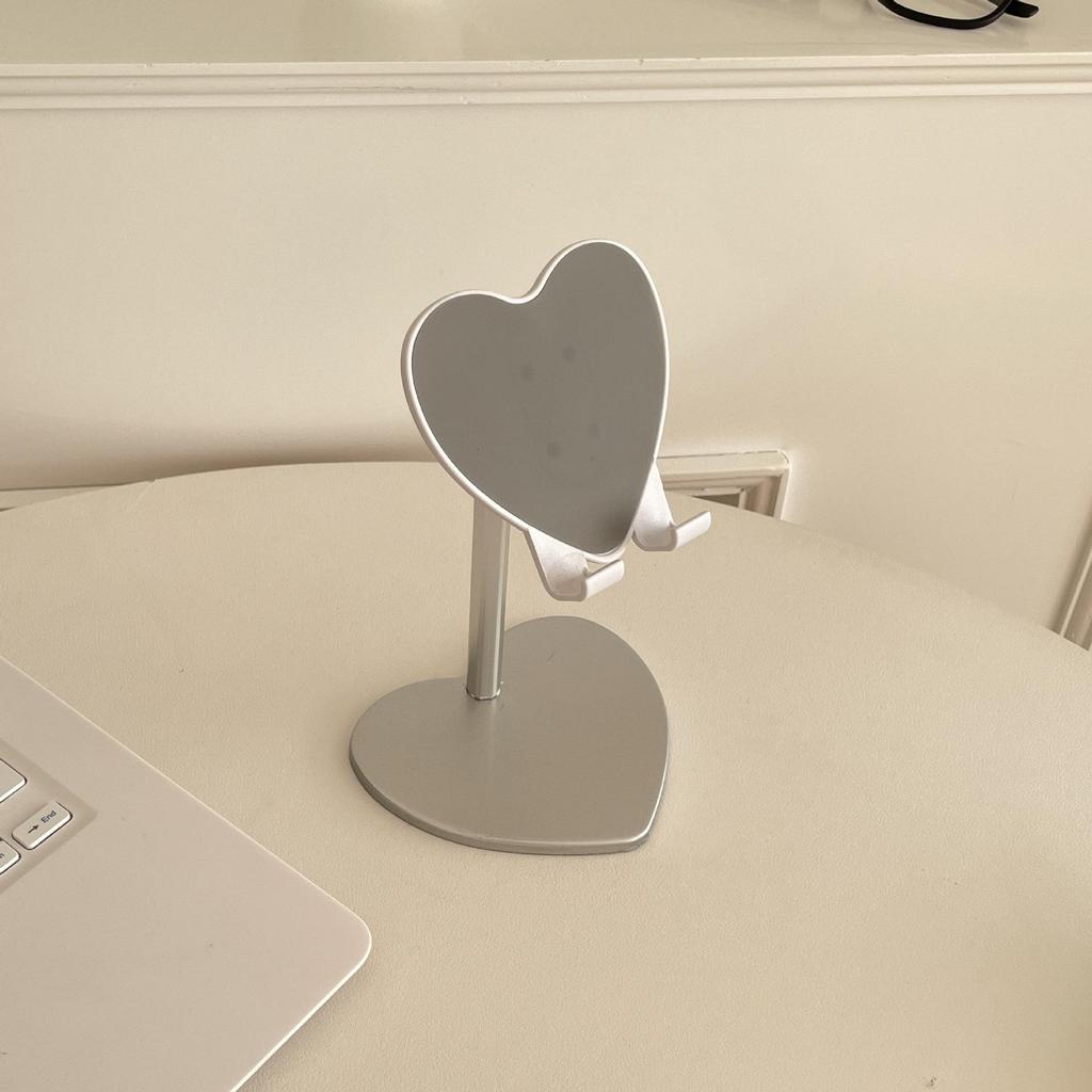 Heart-Shaped Adjustable Phone & Tablet Stand for Binge-Watching & Streaming