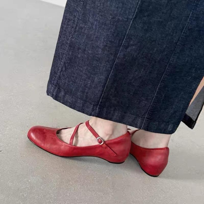 Cowhide version~ retro round head light ** fork belt Mary Jane single shoes women's spring and autumn commuting shoes