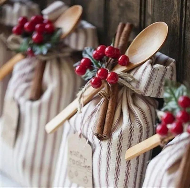 Christmas Artificial Berry Branches 14 Red Holly Berry Plants Fake Bouquet Wedding Party Christmas Tree Hanging Decoration