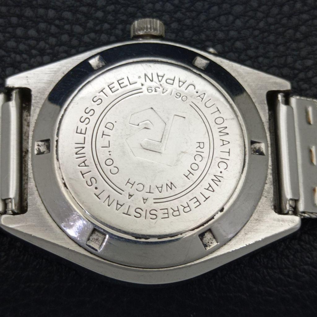 VINTAGE RICOH R31 AUTOMATIC JAPAN MENS WHITE COLOR DIAL WATCH A701947-5 R207-a701947