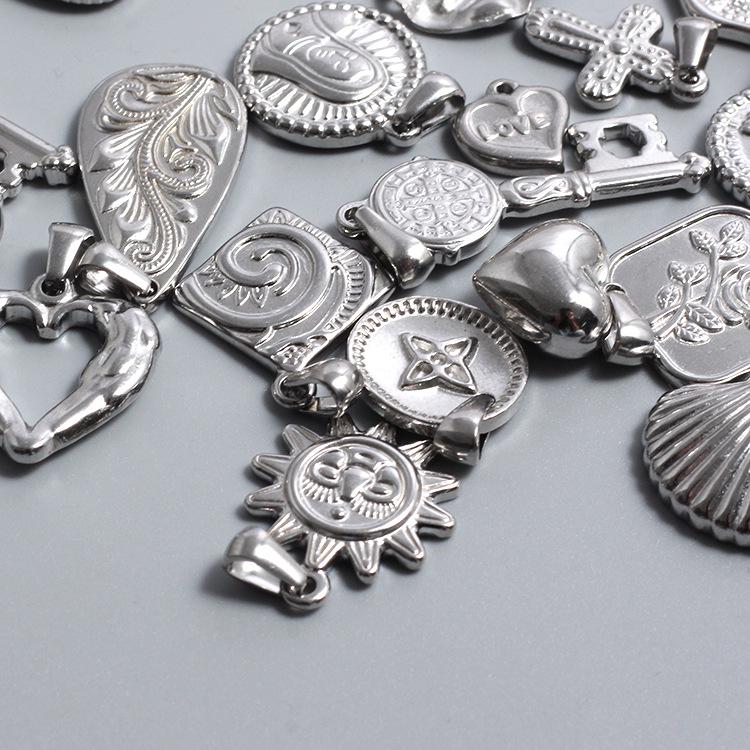 Retro Titanium Steel Cross Necklace Pendant - Stainless Steel DIY Jewelry Accessory, Fade-Resistant