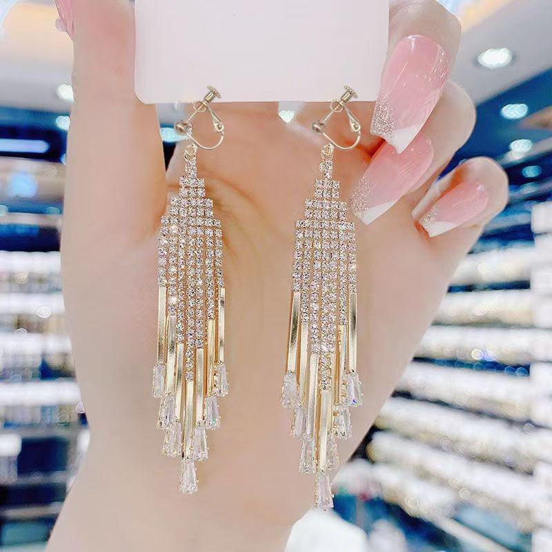 2021 Trendy Long Tassel Diamond Earrings: Elegant, Luxurious, and Stylish