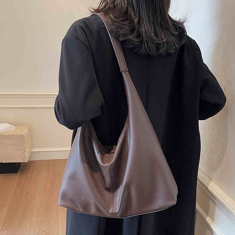 Vintage Red Wedding Bridal One Shoulder Bag Large Capacity Texture Soft Leather Handbag Temperament Casual Underarm Bags