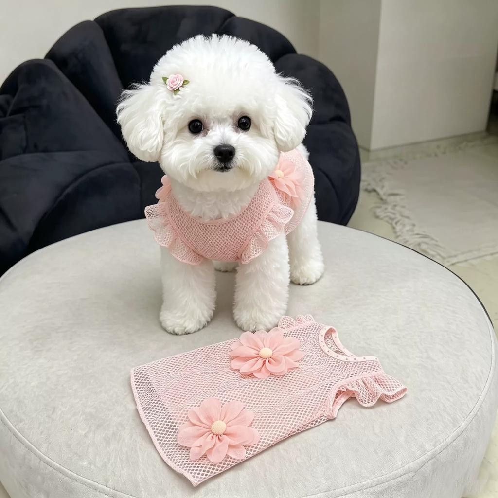 Pet pink mesh dog dress cute flower three-dimensional summer teddy cute soft cute little fly sleeve clothes