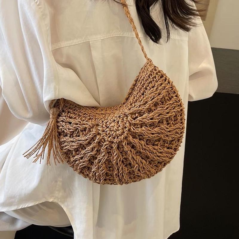 Semicircle Straw Woven Crossbody Bag Tassel Decor Stylish Shoulder Bag for Women Beach Party Daily Wear