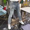 Frühling und Sommer Stretch-Jeans für Herren, schwere Stickerei, heißes Bohren, bedruckt, Modemarke, hübsch, lässig, schmale Passform, knöchelfest