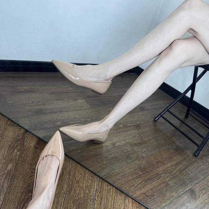 Autumn new simple pointed nude flat shoes women's soft-soled light-mouth shoes versatile commuter single shoes women