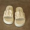 Niche ins slippers women's summer outer wear 2025 new thick-bottomed fashionable women's sandals popular beach maternity slippers
