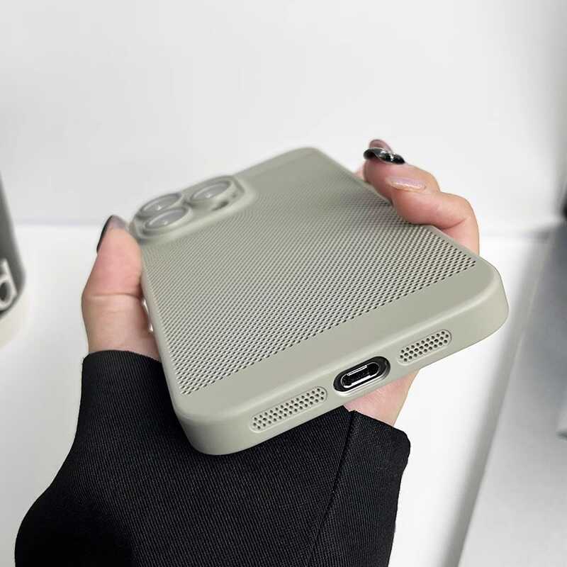 Applicable To IPhone17 Ultra Thin Cooling Mesh Shell Apple 16promax Full Inclusive Lens Film Mobile Phone Case 13 Protection Case