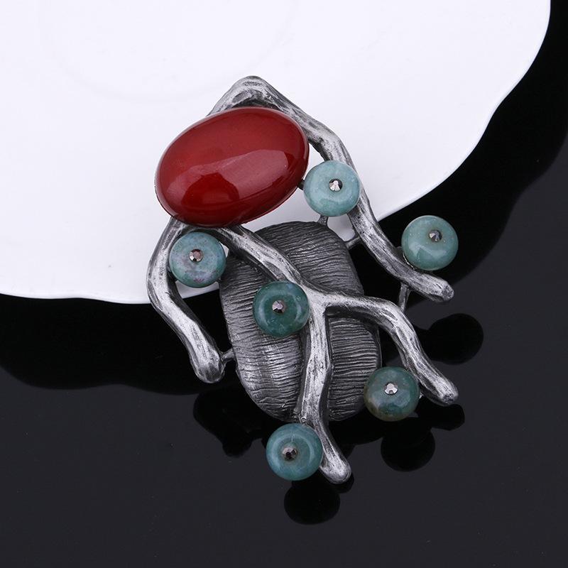 Alloy Retro Brooch, High-End Light Luxury Clothing Accessories, High-End Brooch Metal Brooch, Pin Jewelry