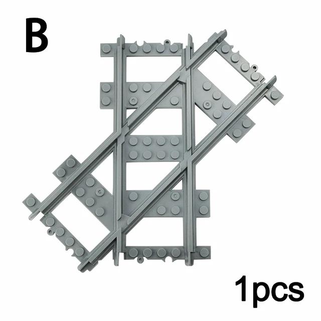 MOC Binari per Treni Città Incrocio Deviatoio Flessibile Biforcazione In Salita Rettilinei Curvi Mattoncini Ferrovie Giocattoli Creativi Fai da Te