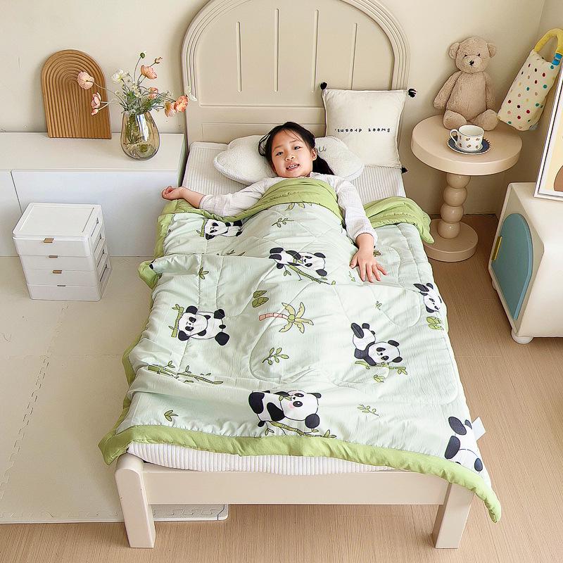 Class A Cotton Baby Summer Quilt - Washable with Soybean Fiber Filling and Dinosaur Pattern for Kids. 100*120 cm