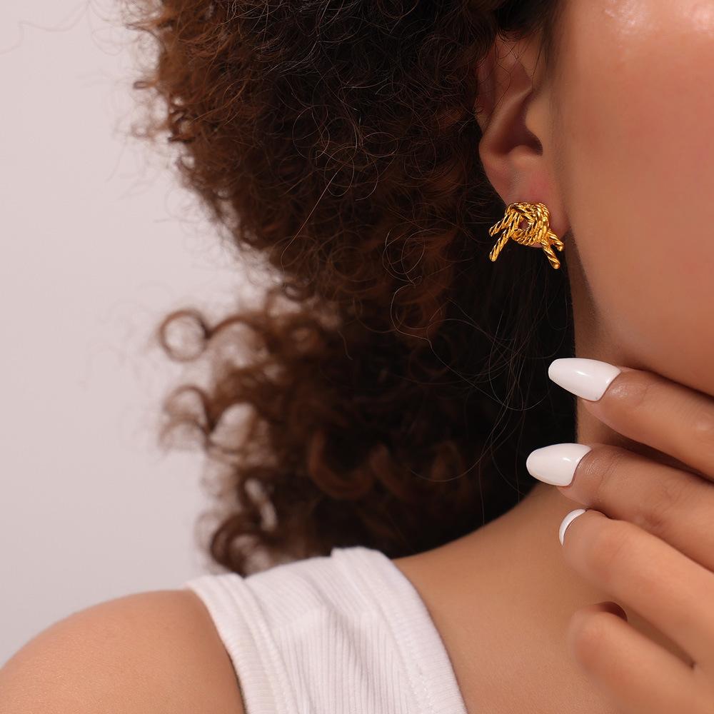 Wind Light Luxury Rope Knot Twist Knot Earrings Earrings Fashion Personality Trend Versatile Titanium Steel Stud Earrings Women'S Jewelry