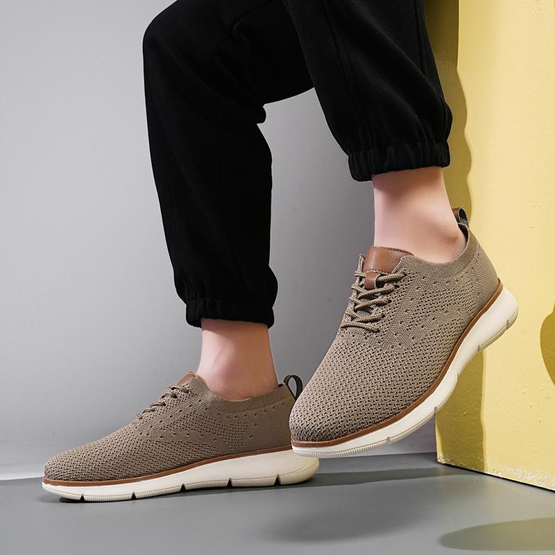 Lightweight Men's Casual Sneakers Fashion Knitted Casual Sports Shoes Retro Style Walking Flat Shoes Big Size 39-48 Male Footwear