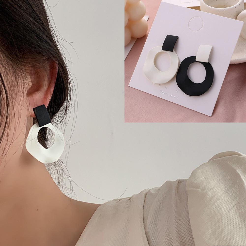 Black & White Asymmetrical S925 Silver Earrings: French Minimalist Geometric Round Studs