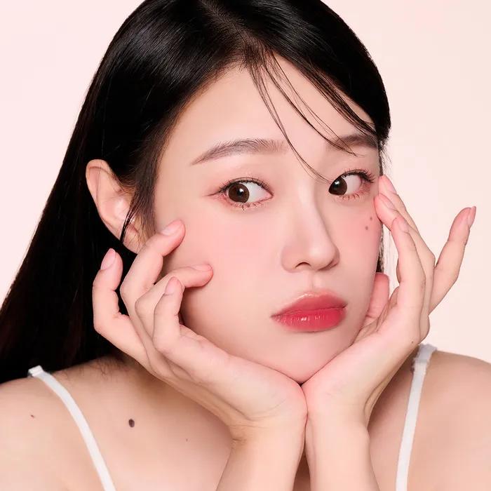 Glow Lip Color 8 Colors