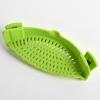 Silicone Clip On Strainer for Pots And Pans High Temperature Resistant Quick Draining Rack with Leak-Proof Holes Easy To Clean Kitchen Colander