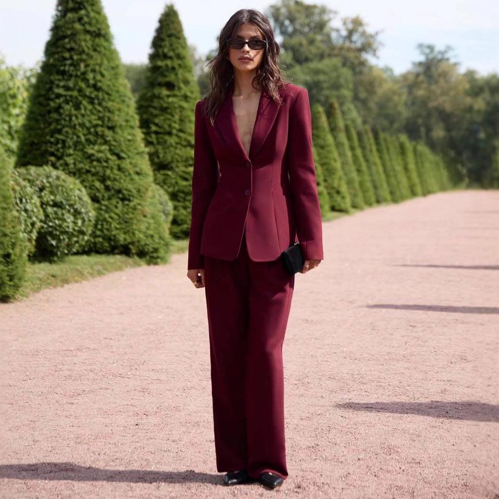 Women's Two-Piece Set: Solid Color Long Sleeve Suit Jacket and Loose Pants - Fashionable, Comfortable, and Ideal for Commuting.