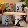 Banksy Street Graffiti Kunst Kissenbezug Weicher Dekor Wurfkissenbezug xcm Sofa Heimdekoration für Wohnzimmer Sofa Party Geschenk